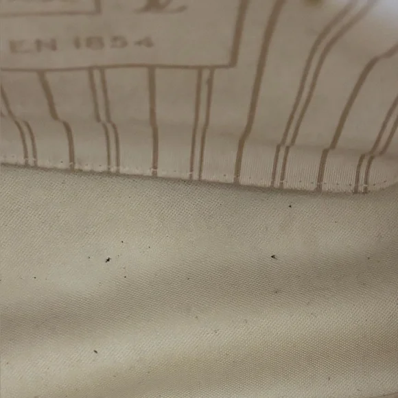 Louis Vuitton Neverfull Damier Azur Tote - Cream - Picture 4 of 4